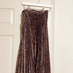 American eagle tiger striped satin skirt, size small, like new